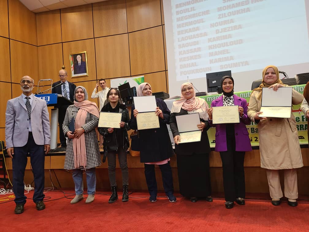 Participants AANM avec certificats de formation